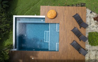 LUXURY OCEAN VIEW HOME WITH VIEWS TO THE WHALE TAIL