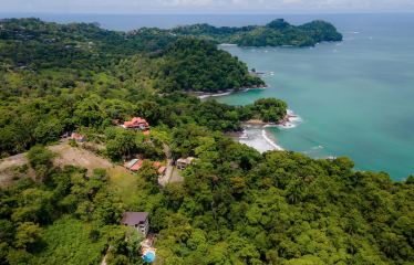 LUXURY 9 BEDROOM VILLA IN MANUEL ANTONIO