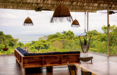 LUXURY 9 BEDROOM VILLA IN MANUEL ANTONIO