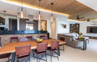 LUXURY OCEAN VIEW HOME IN MANUEL ANTONIO