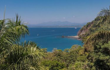 LUXURY OCEAN VIEW HOME IN MANUEL ANTONIO