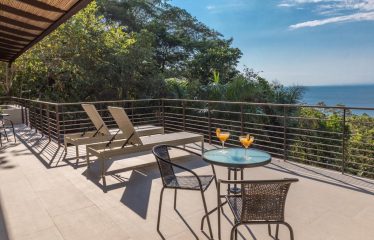 LUXURY OCEAN VIEW HOME IN MANUEL ANTONIO