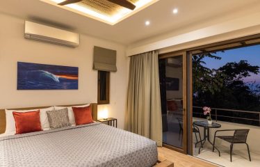 LUXURY OCEAN VIEW HOME IN MANUEL ANTONIO