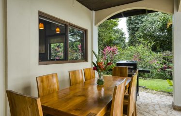 OCEAN VIEW HOUSE AND GUEST CASITA IN OJOCHAL – 11.44 ACRES