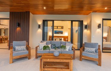 LUXURIOUS 3-BEDROOM HOME WITH WATERFALL VIEW NEAR DOMINICAL BEACH – 2.5 ACRES