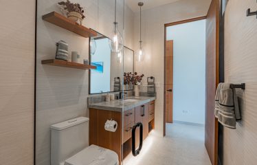 LUXURIOUS 3-BEDROOM HOME WITH WATERFALL VIEW NEAR DOMINICAL BEACH – 2.5 ACRES