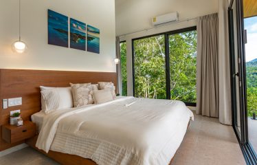 LUXURIOUS 3-BEDROOM HOME WITH WATERFALL VIEW NEAR DOMINICAL BEACH – 2.5 ACRES