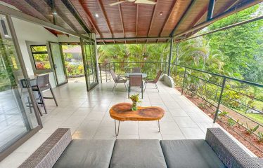 3.8 ACRES 2 BEDROOM HOME WITH WATERFALL ACCESS AND PRIVACY