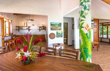 BEAUTIFUL 4 BEDROOM HOME IN MANUEL ANTONIO