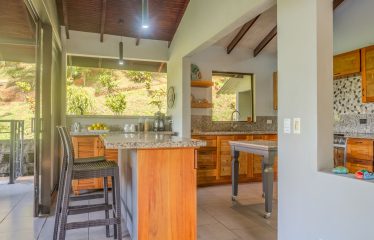 3.8 ACRES 2 BEDROOM HOME WITH WATERFALL ACCESS AND PRIVACY