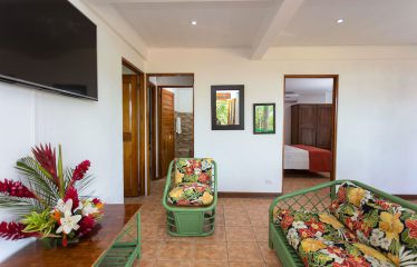 BEAUTIFUL 4 BEDROOM HOME IN MANUEL ANTONIO