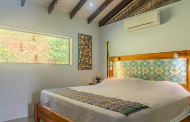 3.8 ACRES 2 BEDROOM HOME WITH WATERFALL ACCESS AND PRIVACY