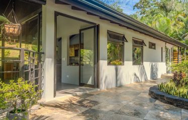 3.8 ACRES 2 BEDROOM HOME WITH WATERFALL ACCESS AND PRIVACY