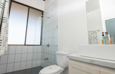 HOME WITH OCEAN VIEW AND CREEK ACCESS – 1.77 ACRES