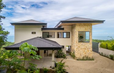 4 BEDROOM LUXURY HOME WITH AMAZING OCEAN VIEWS -1.35 ACRES