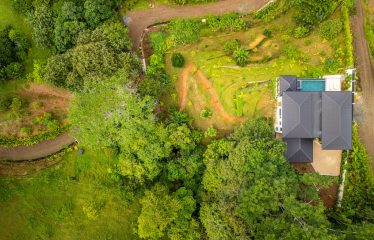 4 BEDROOM LUXURY HOME WITH AMAZING OCEAN VIEWS -1.35 ACRES