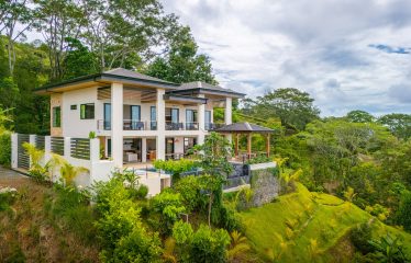 4 BEDROOM LUXURY HOME WITH AMAZING OCEAN VIEWS -1.35 ACRES
