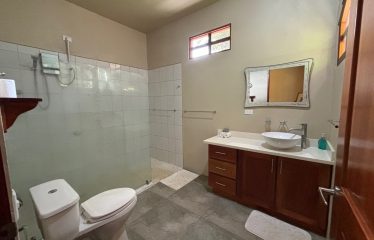 3-BEDROOM MOUNTAIN VIEW HOME WITH NATURE AND RIVER AROUND – 14 ACRES