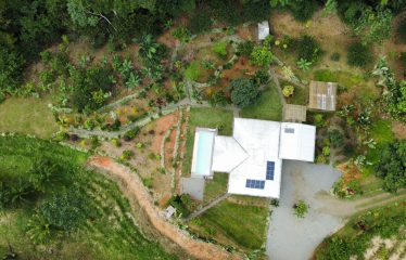 LUXURIOUS 3-BEDROOM HOME WITH MOUNTAIN & OCEAN VIEW – 3.32 ACRES