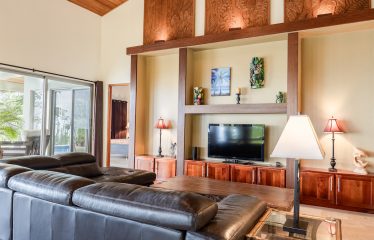 9.5 ACRES  – WHALE TAIL AND OCEAN VIEW HOME IN GATED COMMUNITY