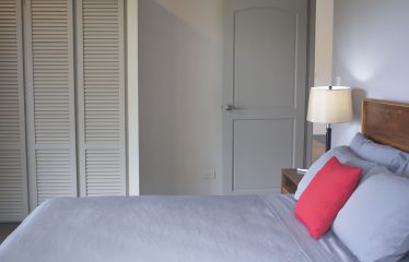 LUXURIOUS 3-BEDROOM HOME WITH MOUNTAIN & OCEAN VIEW – 3.32 ACRES