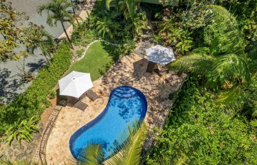 OWNER HOME AND TREE HOUSE VILLAS – 1.35 ACRES