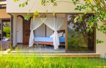 AMAZING OCEAN, JUNGLE AND WATERFALL VIEWS WITH THREE HOMES – 71 ACRES