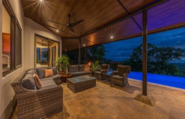 3 BEDROOM LUXURY HOME WITH OCEAN VIEW AND GUEST HOUSE