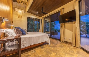 3 BEDROOM LUXURY HOME WITH OCEAN VIEW AND GUEST HOUSE