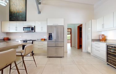 OCEAN VIEW 4 BEDROOM HOME IN OJOCHAL – 3.23 ACRES