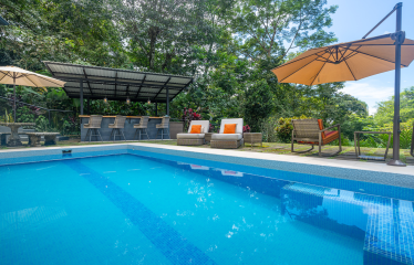 2 BEAUTIFUL BEDROOM HOME WITH RIVER – 2.5 ACRES