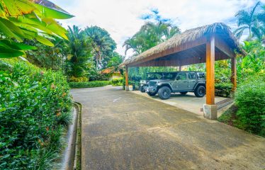 10.9 ACRES – HOME AND GUEST CASITA WITH OCEAN VIEWS