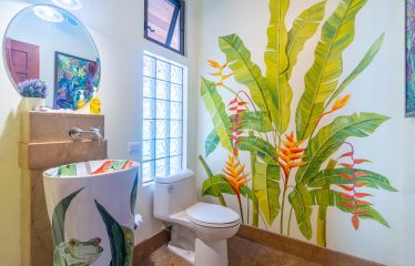 10.9 ACRES – HOME AND GUEST CASITA WITH OCEAN VIEWS