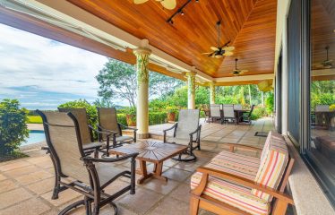 10.9 ACRES – HOME AND GUEST CASITA WITH OCEAN VIEWS