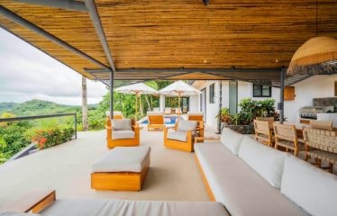 LUXURY OCEAN VIEW HOME WITH GUEST CASITA