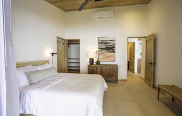 LUXURY OCEAN VIEW HOME WITH GUEST CASITA