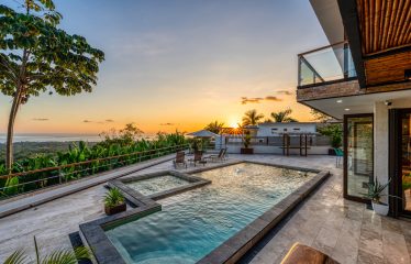 LUXURY OCEAN VIEW 4 BEDROOM HOME  FOR SALE IN UVITA