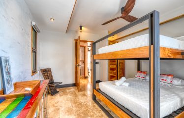 LUXURY OCEAN VIEW 4 BEDROOM HOME  FOR SALE IN UVITA