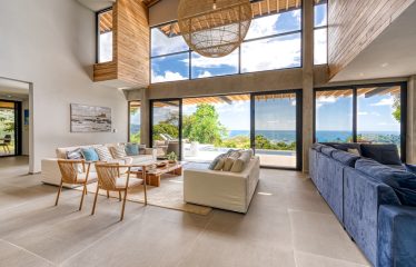 LUXURY 5 BEDROOM HOME WITH OCEAN VIEW