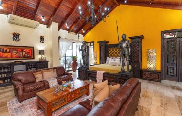 PREMIER LUXURY ESTATE RANCHO VILLA VERDE A FAMILY COMPOUND / BOUTIQUE HOTEL STYLE – 107.95 ACRES