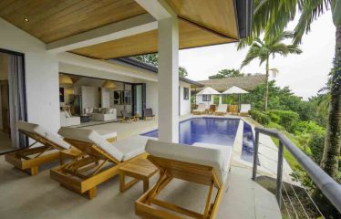 4 BEDROOMS LUXURY HOME WITH AMAZING OCEAN VIEW – 4 ACRES