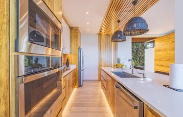 4 BEDROOM VILLA WITH AMAZING OCEAN VIEW IN GATED COMMUNITY