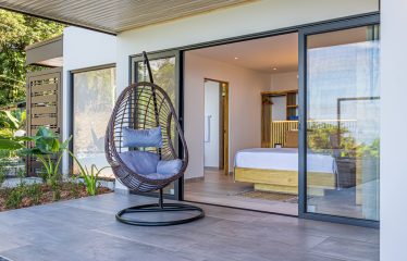 4 BEDROOM VILLA WITH AMAZING OCEAN VIEW IN GATED COMMUNITY