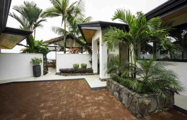 4 BEDROOMS LUXURY HOME WITH AMAZING OCEAN VIEW – 4 ACRES