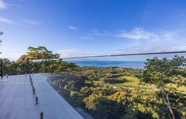 4 BEDROOM VILLA WITH AMAZING OCEAN VIEW IN GATED COMMUNITY