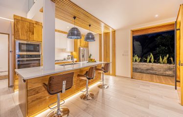 4 BEDROOM VILLA WITH AMAZING OCEAN VIEW IN GATED COMMUNITY