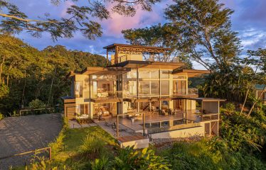4 BEDROOM VILLA WITH AMAZING OCEAN VIEW IN GATED COMMUNITY