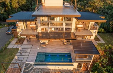 4 BEDROOM VILLA WITH AMAZING OCEAN VIEW IN GATED COMMUNITY