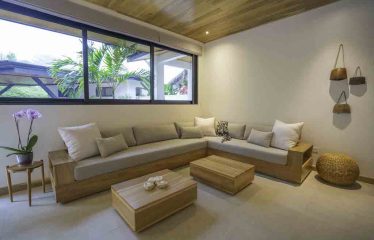 4 BEDROOMS LUXURY HOME WITH AMAZING OCEAN VIEW – 4 ACRES