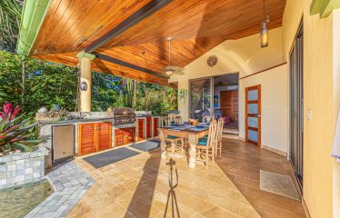 MAIN HOME AND GUEST CASITA WITH OCEAN VIEW  – 3.39 ACRES